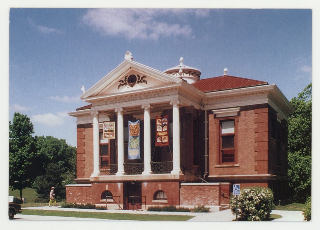 Steensland Hall